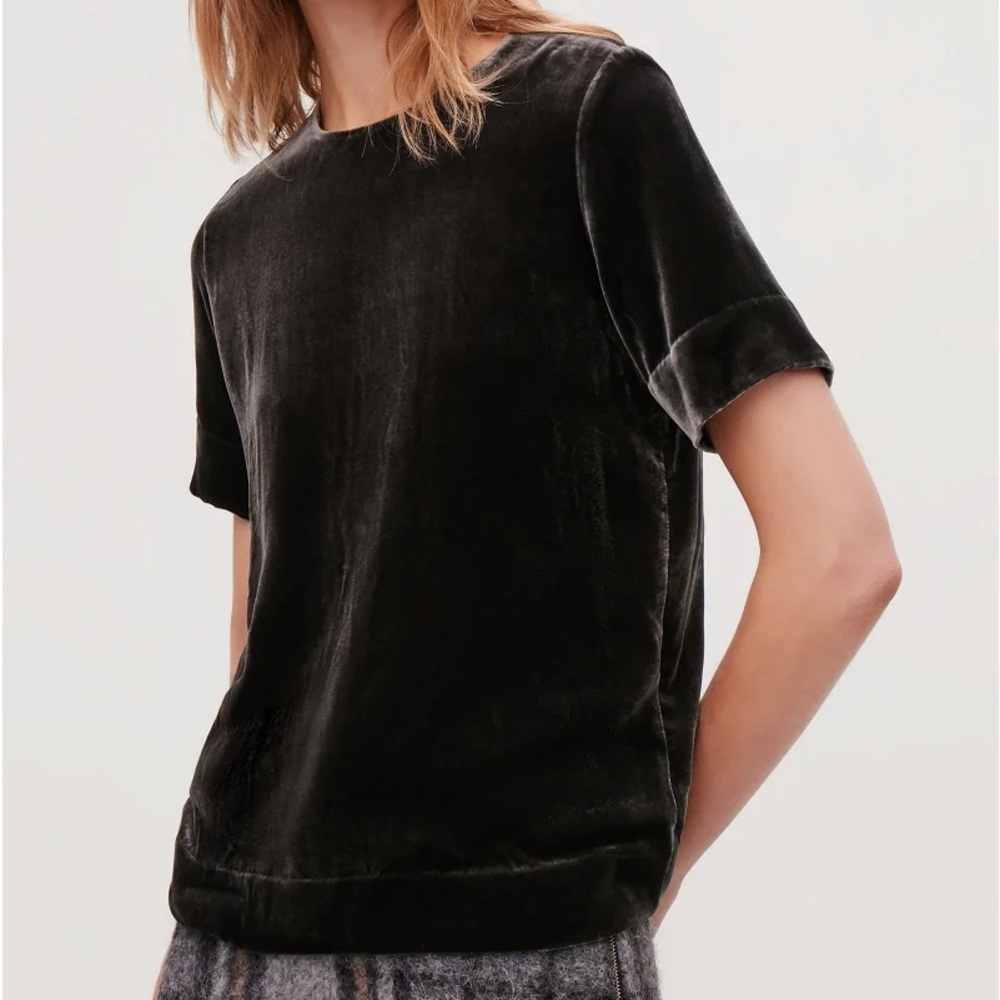 COS Dark Grey Velvet Short Sleeve Shirt XS Rayon Silk Soft Dressy Shimmery XS